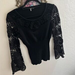 Bell Sleeve Crochet Longsleeve soft cute